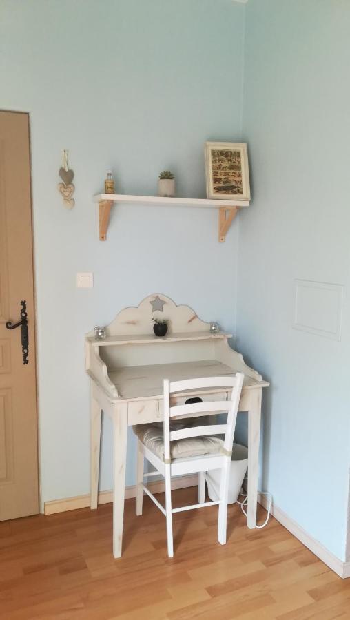 Le Mas de Carrié Bed and Breakfast Parisot  Esterno foto