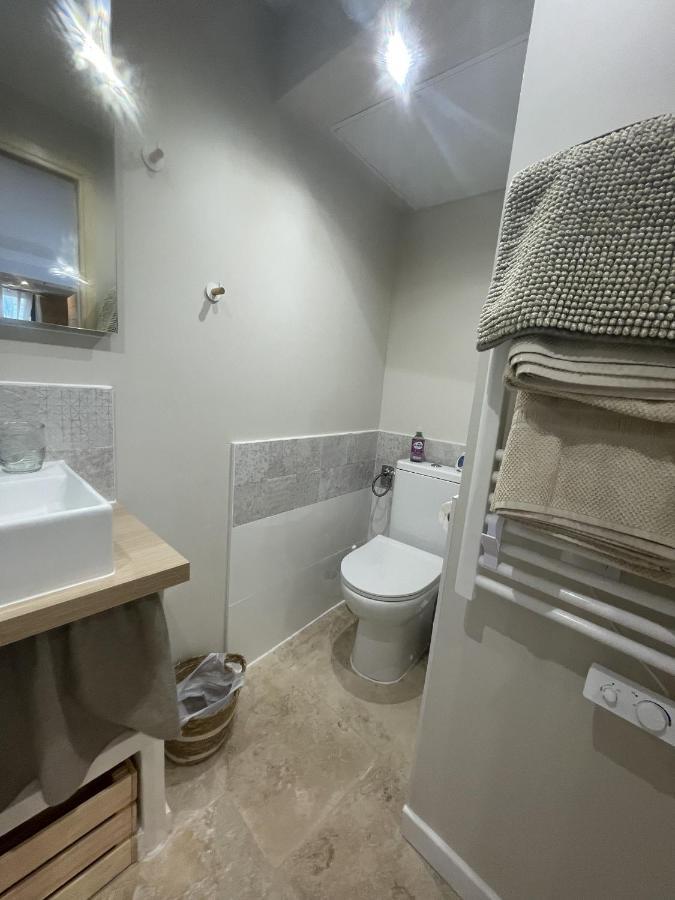 Le Mas de Carrié Bed and Breakfast Parisot  Esterno foto