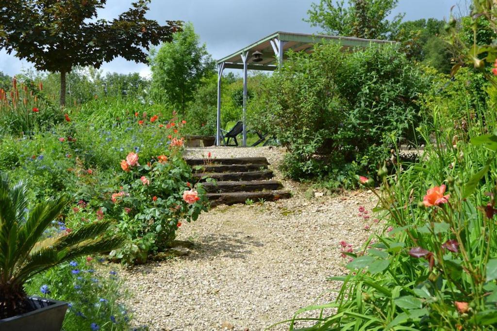 Le Mas de Carrié Bed and Breakfast Parisot  Esterno foto